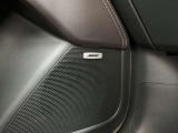 マツダのBOSEサウンドシステムは、車両の開発段階からBOSE社と一緒に車種別/シートの素材別にチューニングしています。こだわりのサウンドをぜひご体感ください。