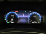 見やすいメーターパネルで安全運転のお役に立ちます!!