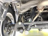お車を安心してお乗りいただく為には、足回りの定期点検が欠かせません。サービスサポート(有償保証)では無料点検もご提供しており、安心のカーライフをお過ごしいただけるサポート体制が整っています。