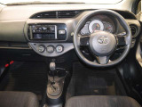 ヴィッツ 1.3 F 4WD 