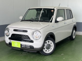 当店のお車をご覧いただきましてありがとうございます。ココセレクト上越4WD専門店です。当店では厳選した4WD車に特化した展示車を揃えています。全車種、全メーカーお任せください!