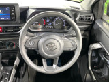 【ステアリングスイッチ】運転中、前方から目線をそらすことなく、オーディオ等の操作が可能な便利機能!安心&快適なドライブを演出してくれます♪