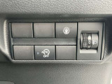 運転席まわりの画像です。