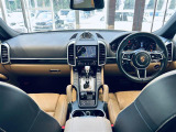 カイエン  プラチナエディション 4WD 本革シート
