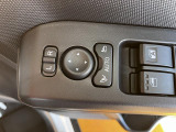 電動格納ミラー、パワーウインドウ