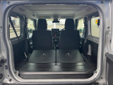 普段のお買い物や通勤、送迎等に十分な荷室スペースを確保しております。セカンドシートを倒すと、大きな荷物の積載も可能です♪