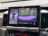 【マルチアラウンドモニター】専用のカメラにより、上から見下ろしたような視点で360度クルマの周囲を確認することができます☆死角部分も確認しやすく、狭い場所での切り返しや駐車もスムーズに行えます。