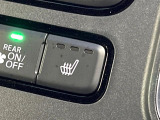 【シートヒーター】寒い日に重宝するシートヒーター!エアコンより早く温まってくれるので寒がりの人も安心ですね♪エアコンの温風は乾燥するから苦手、という方にもをおすすめです。