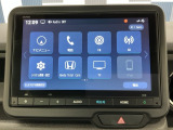 純正スマートナビ付きです!ホンダコネクト対応、フルセグTV視聴、Bluetooth・ミュージックプレーヤー接続可能です!