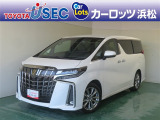 トヨタにおけるミニバンのフラッグシップ。上品な外観に、高い居住性をあわせ持つクルマです。