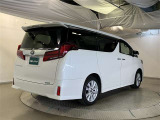 この車でレジャーにショッピングにお出かけしましょ!