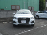 Q2 35 TFSI アドバンスド 