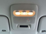 SOSコールスイッチです。NissanConnectにご加入していただくとご利用いただけます。
