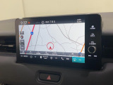 【メーカーオプションナビ】工場で装着する(機種専用ナビ)内装と一体感があります!ナビ、オーディオ機能も充実です!
