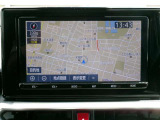 純正品の地デジTV対応のSDナビです。遠出や初めての場所でも安心ですね。