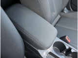 Audi正規ディーラーが高品質をお約束。高度な訓練・教育を受けたAudi専任メカニックが、100項目にもおよぶ精密な点検を実施いたします。すべてをクリアしたAudi車だけが、あなたのお手元に届けられるのです。