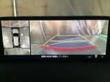 狭い場所での駐車やすれ違いなどでより的確な運転操作に役立つ360&deg;ビューモニターが装備されています。