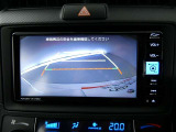 バックガイドモニターで、後方を確認しながら安心して駐車することができます。運転初心者も熟練者も必須の機能ですよ!