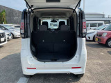 トランクには荷物もたくさん載せれます。