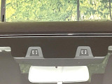【スズキ セーフティサポート】走行中に前方の車両等を認識し、衝突しそうな時は警報とブレーキで衝突回避と被害軽減をアシスト。より安全にドライブをお楽しみいただけます。