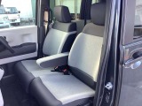 ◆助手席側からの写真です◆ 販売から購入後のアフターフォローまでお車のことなら私達にお任せ下さい!皆様のお越しお待ちしております