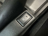 【前席両側シートヒーター】寒い冬でも自然な暖かさで快適にお過ごしいただけます。
