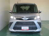 明度の高いLEDヘッドライトで、夜間の運転も安心です。