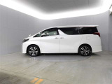「まるごとクリーニング」「車両検査証明書」「ロングラン保証」付き。