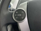 ステアリングスイッチ装備!運転しながら手元でオーディオの操作などができます。