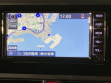 ディスプレイオーディオやカーナビは、現代のドライブにおいて欠かせない装備のひとつです。初めての場所でも迷いにくく、快適なルート案内で運転をサポートします。移動中のエンターテインメント性も高まります。