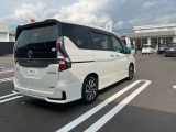 R3年式 セレナ e-POWER ハイウェイスターV ブリリアントホワイトパールのお車が入荷しました☆