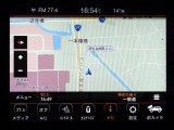 地デジチューナー内臓型、多機能メモリーナビゲーションを装備しています。