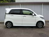 この度は、当社の展示車をご覧いただきまして、誠に有難うございます。自信をもってお勧めできる車となりますので、ごゆっくりご覧頂きたいと思います。