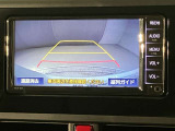 ディスプレイオーディオやカーナビは、現代のドライブにおいて欠かせない装備のひとつです。初めての場所でも迷いにくく、快適なルート案内で運転をサポートします。移動中のエンターテインメント性も高まります。