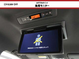 後席モニター(V12T-R68C)装着しています。
