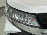 LEDヘッドライトは、点灯の瞬間から最大光量を発揮し、突然暗くなるトンネルなどでの安定感を高めます。