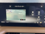 ドライブレコーダーとナビゲーション連動しておりますので、ドライブレコーダーの映像がナビゲーションで再生できます!