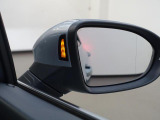 ブラインドスポットディテクションも付いていますので車線変更も安心です!