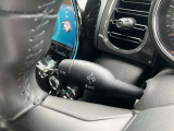 ★MINIには6個のエアバッグを標準装備。運転席/助手席エアバッグ、サイド・エアバッグ、ヘッド・エアバッグ。