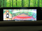 【360&deg;ビューモニター】専用のカメラにより、上から見下ろしたような視点で360度クルマの周囲を確認することができます☆死角部分も確認しやすく、狭い場所での切り返しや駐車もスムーズに行えます。