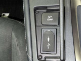 シガーソケット用の充電器が使用可能です!
