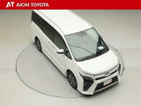 両側パワースライドドア付きだから、狭い駐車スペースなどでの乗り降りラクラク♪小さなお子さまのいるご家庭には嬉しい装備です。
