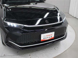 プリクラッシュセーフティに交差点右折時の対向直進車、右左折時の対向方向から横断歩行者・自転車運転者も検知可能にした「Toyota Safety Sense」を装備しています。