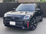 お車詳細や展示状況はフリーダイヤル(0078-6002-317961)または、MINI NEXT城東鶴見06-6933-3298迄お問合せ下さい。