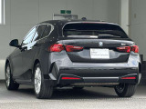 この度は弊社認定中古車をご覧いただき誠にありがとうございます。弊社はBMW 正規ディーラーですので遠方のお客様も安心してご購入下さい。ご不明な点がございましたらお気軽にお申し付けください。