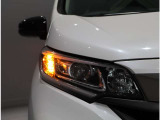 ドアミラーウインカー。周りの車に「ウインカー、ハザード」を気づいてもらえる装備です。たから安心、安全!