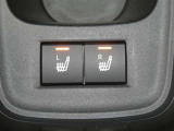 【シートヒーター搭載】シートを温めてくれる暖房機器です!長時間座っていると負担が掛かりやすい背中や腰、または冬場の寒い日に冷えやすい脚部に快適なぬくもりを♪