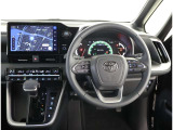 見通しのよいすっきりとした視界で、誰でも運転しやすいです。運転のしやすさは疲れにくさにも繋がりますよ♪