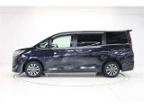 HV車です。ガソリン車より燃費もよく静かで滑らかな走りです。