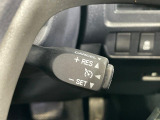 【クルーズコントロール】高速道路もラクラク走行。アクセルを離しても一定速度で走行ができ、長距離運転時の負担を軽減!加速・減速も簡単なスイッチ操作で調整できます。